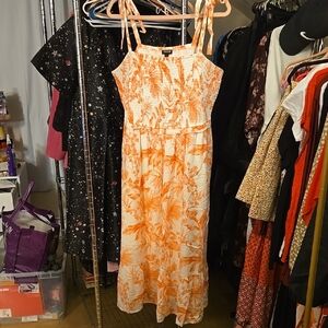 Eloquii fully lined Orange Floral Maxi Dress size 22